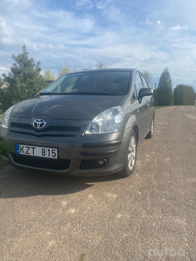 Toyota Corolla Verso 1 generation [restyling] Minivan