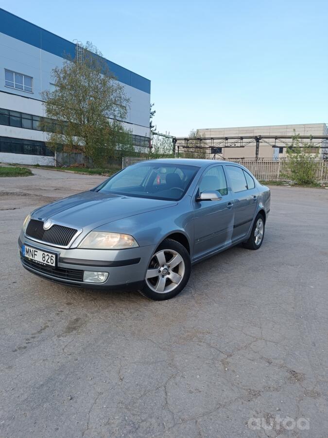 Skoda Octavia 2 generation Combi wagon 5-doors
