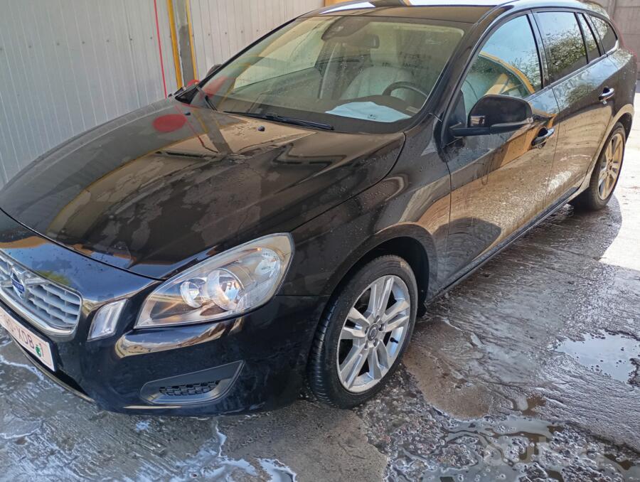 Volvo V60 1 generation wagon