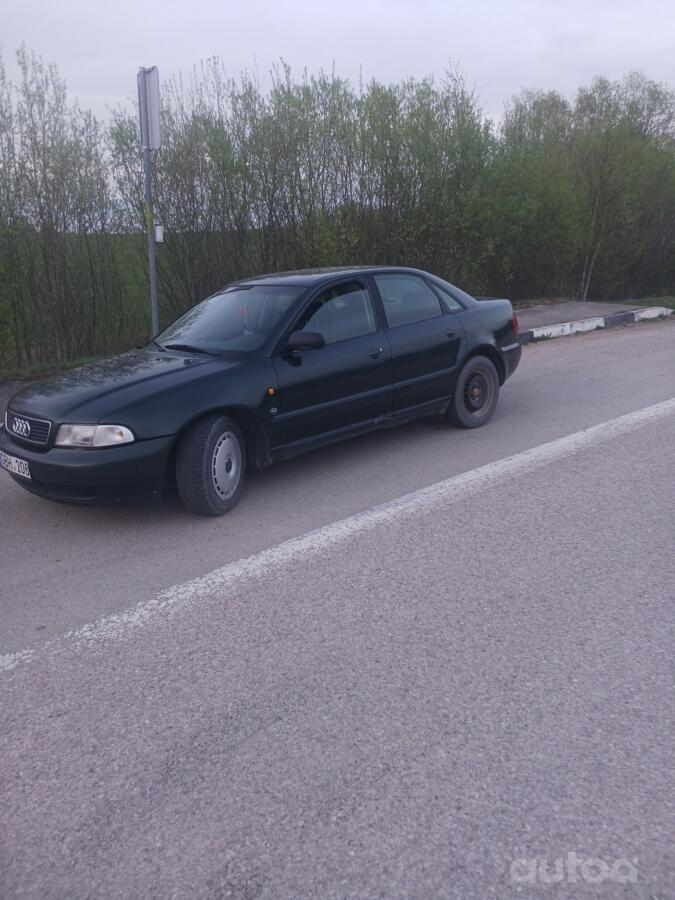 Audi A4 B5 Sedan