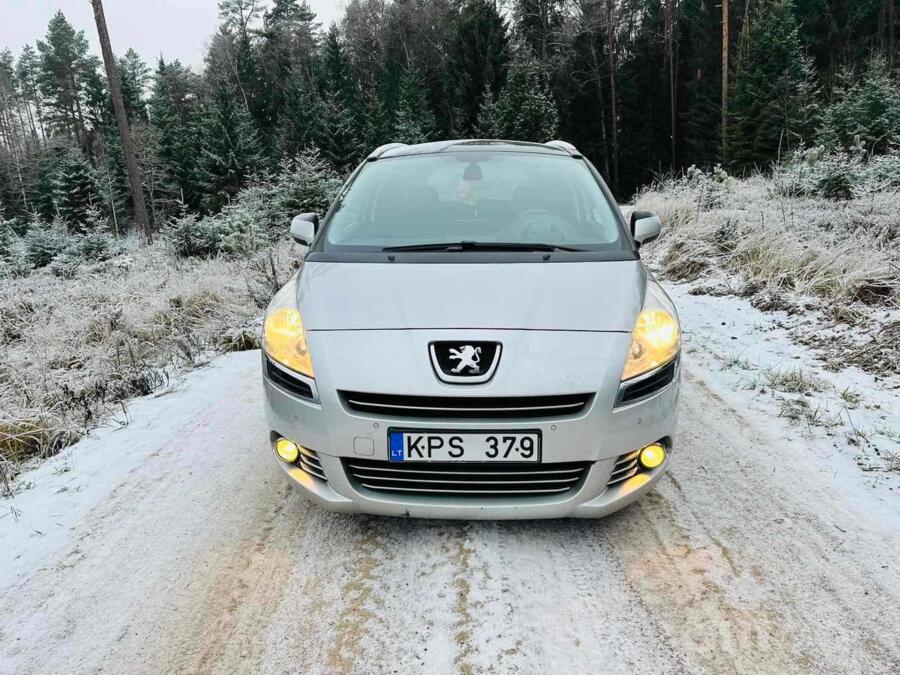 Peugeot 5008 1 generation [restyling] Minivan