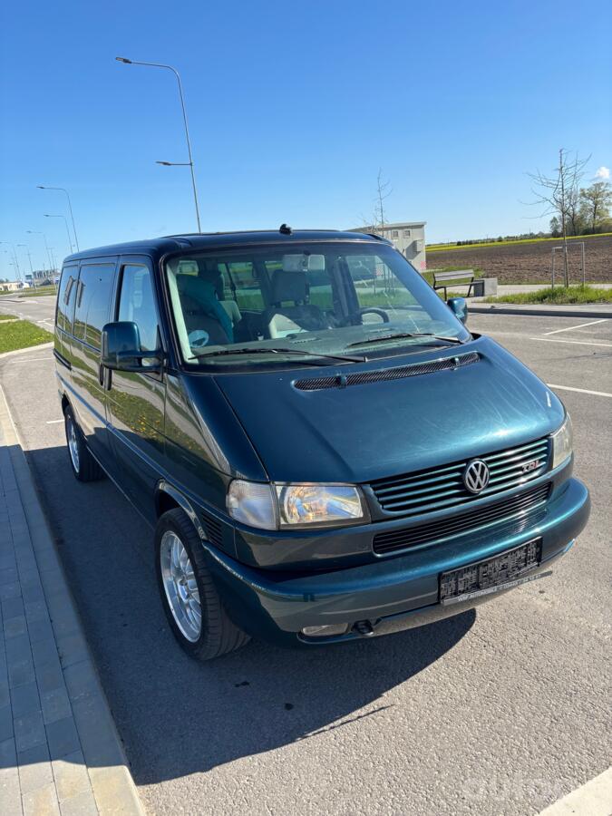 Volkswagen Multivan T4 Minivan