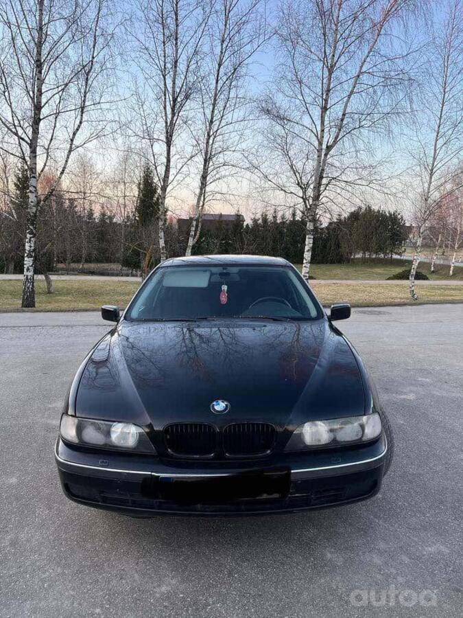 BMW 5 Series E39 Sedan 4-doors