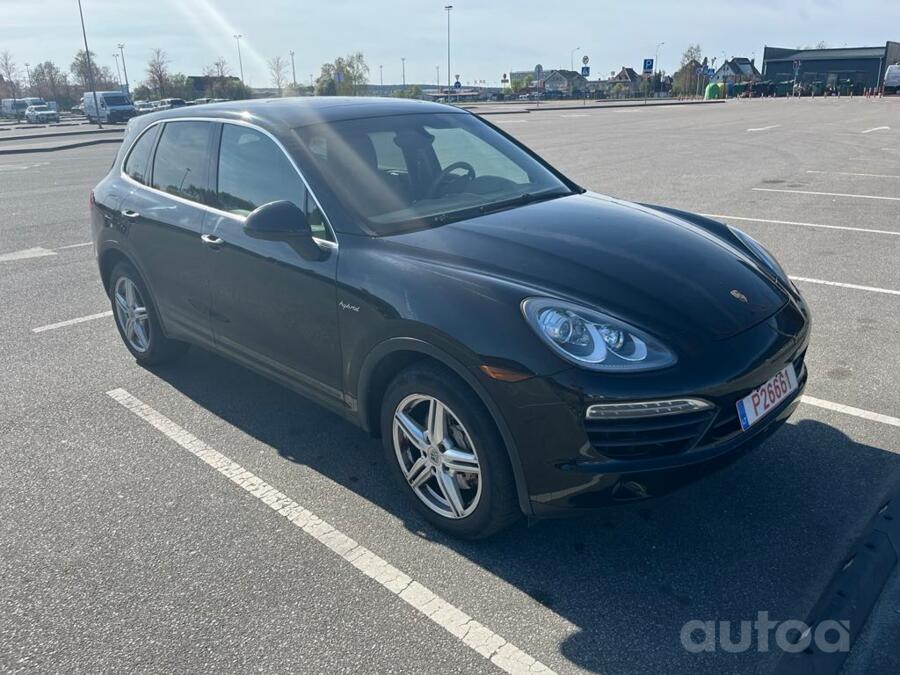 Porsche Cayenne 958 Crossover