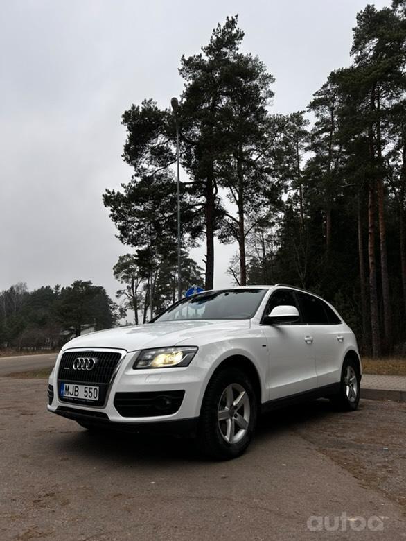 Audi Q5 8R Crossover