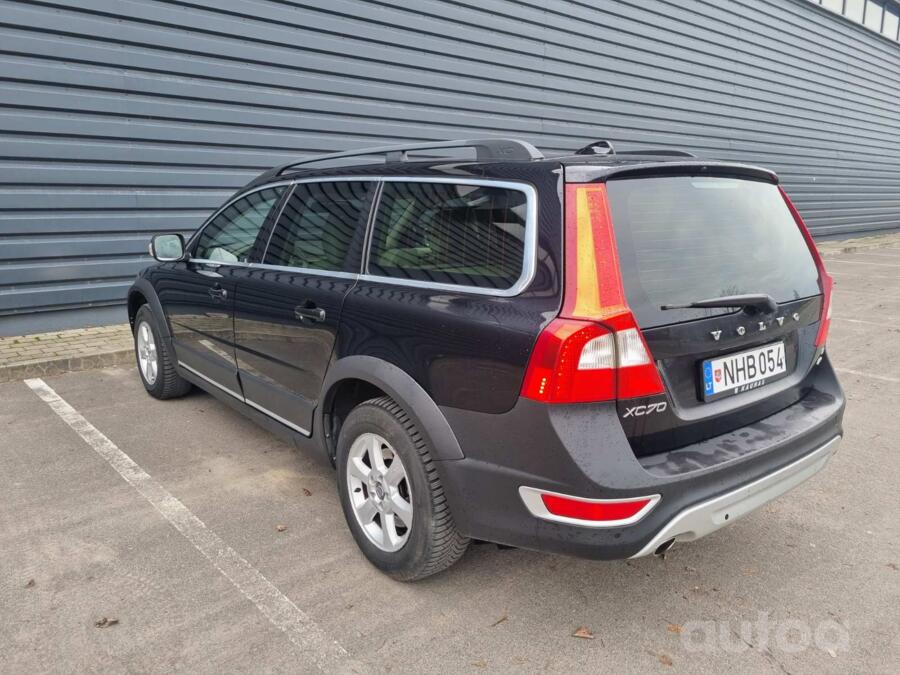 Volvo XC70 3 generation wagon