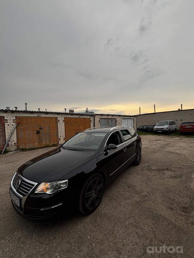 Volkswagen Passat B6 wagon 5-doors