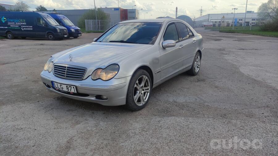 Mercedes-Benz C-Class W203/S203/CL203 Sedan