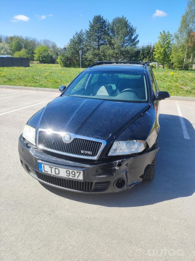 Skoda Octavia 2 generation Combi RS wagon 5-doors