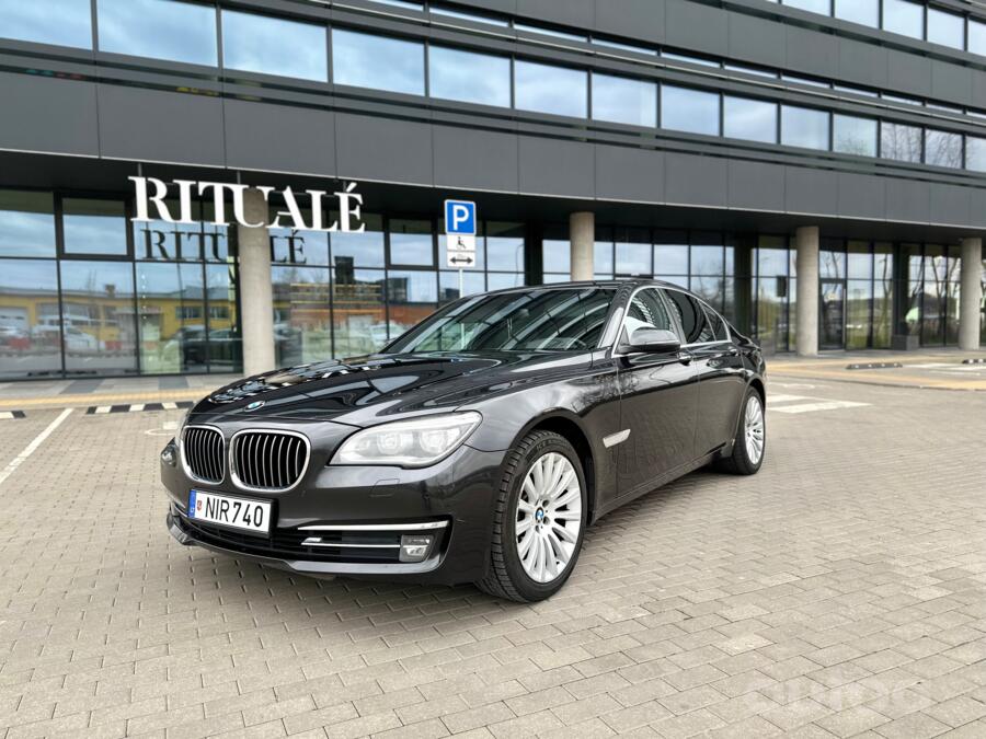 BMW 7 Series F01/F02 [restyling] Sedan