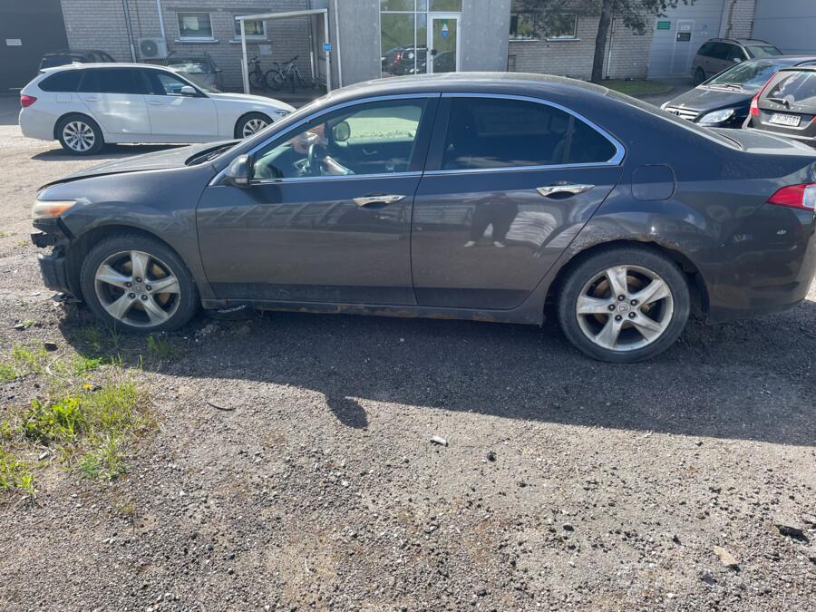 Honda Accord 8 generation Sedan 4-doors