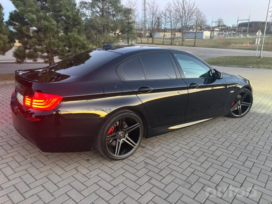 BMW 5 Series F07/F10/F11 Sedan