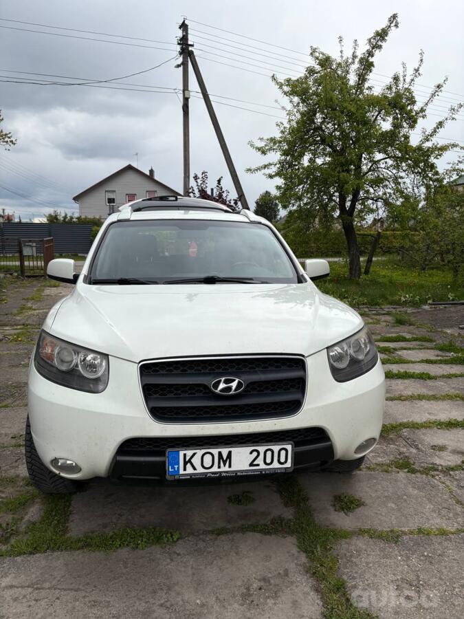 Hyundai Santa Fe CM Crossover