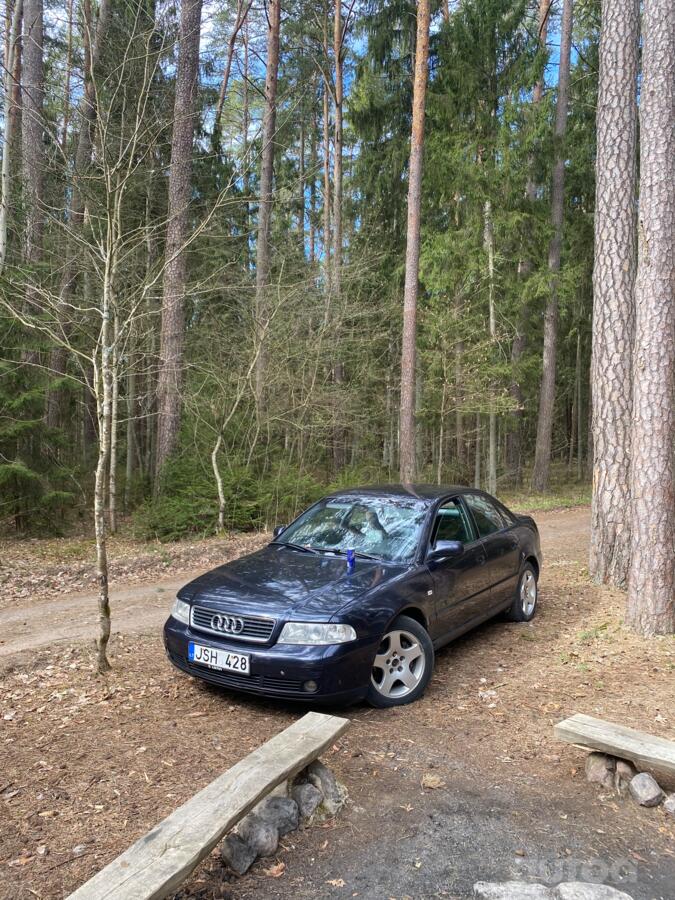 Audi A4 B5 [restyling] Avant wagon 5-doors