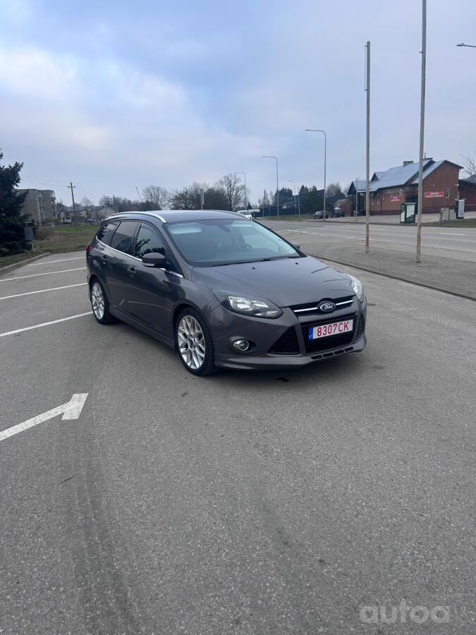 Ford Focus 3 generation ST wagon 5-doors