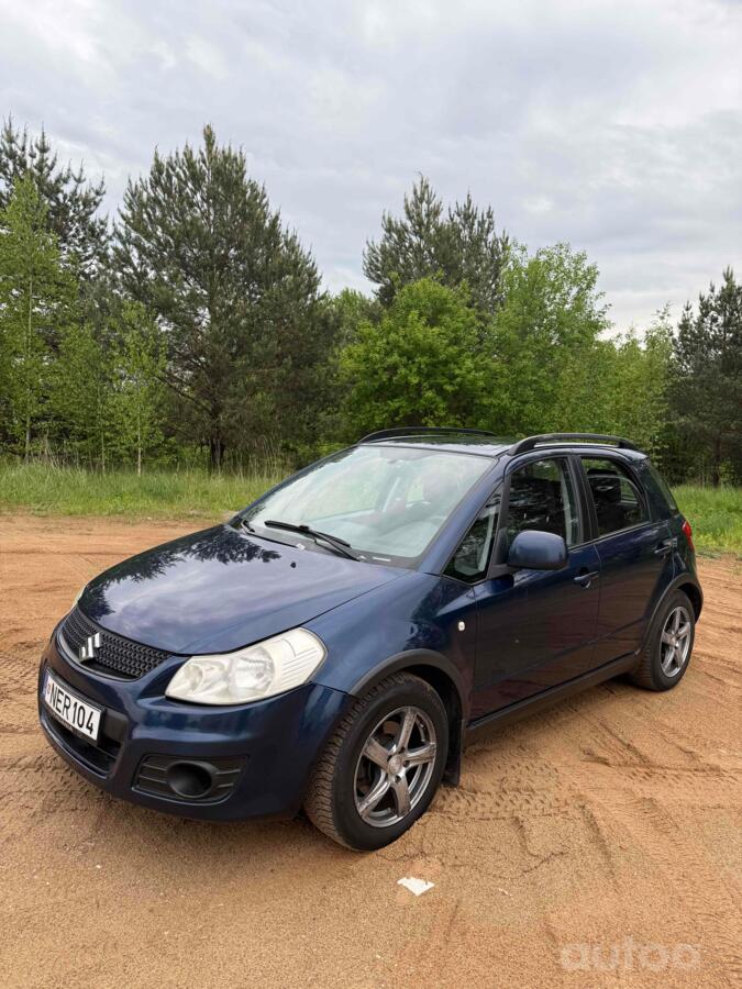 Suzuki SX4