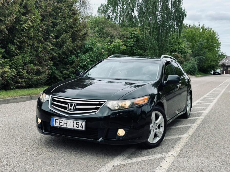 Honda Accord 8 generation Tourer wagon