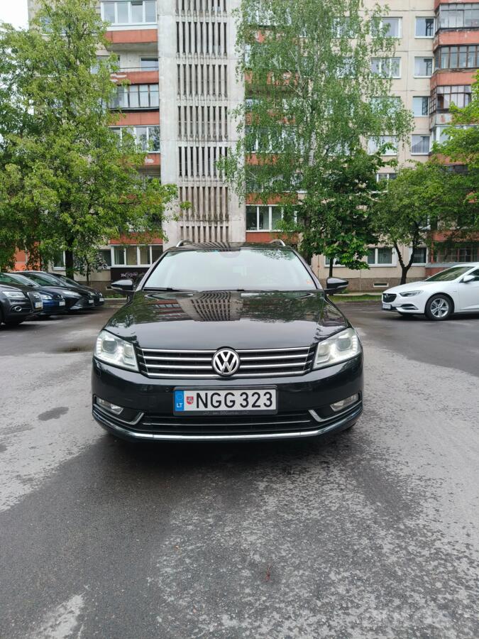 Volkswagen Passat B7 Variant Alltrack wagon 5-doors