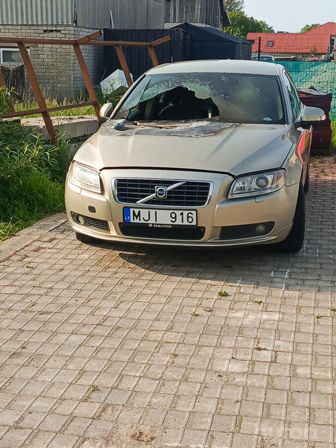 Volvo S80 2 generation Sedan