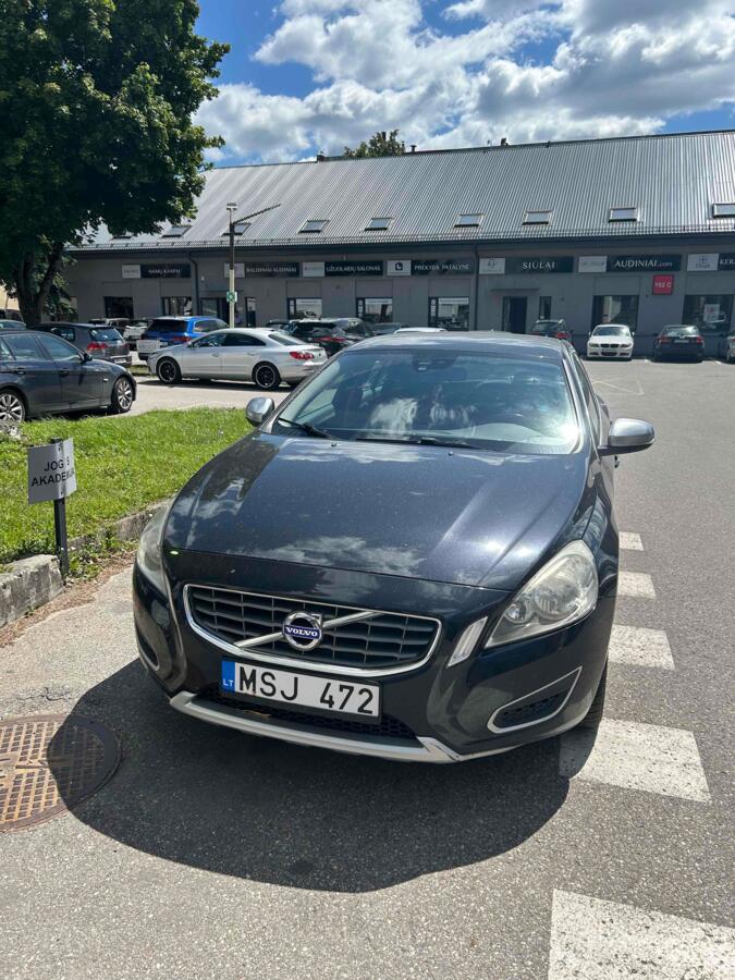 Volvo V60