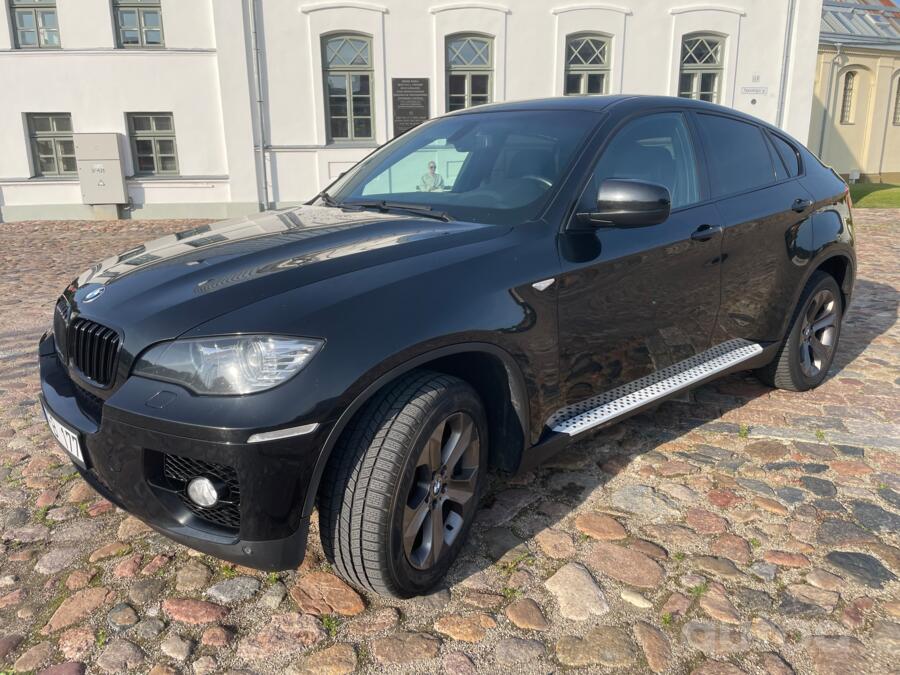 BMW X6 E71/E72 Sports Activity Coupe crossover