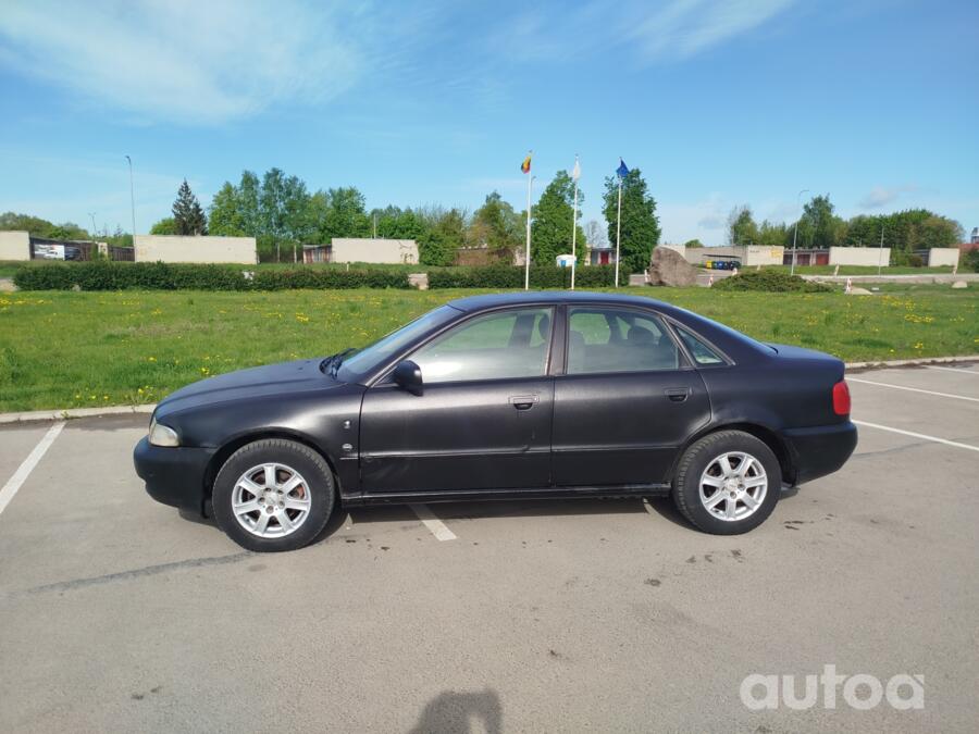 Audi A4 B5 Sedan