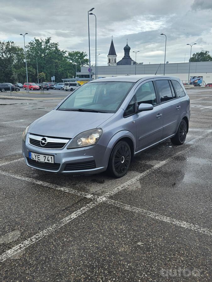 Opel Zafira B Minivan 5-doors