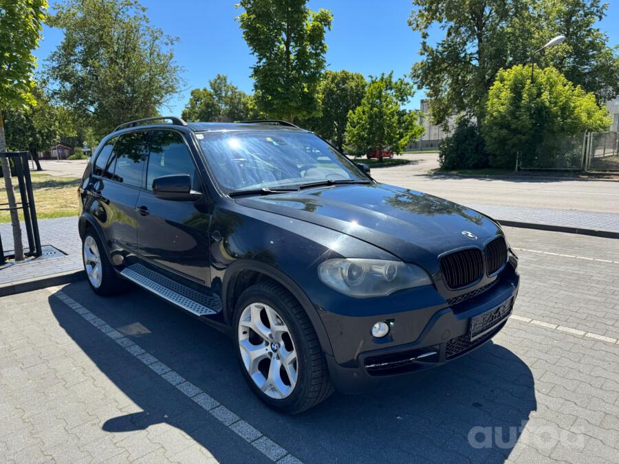BMW X5 E70 Crossover