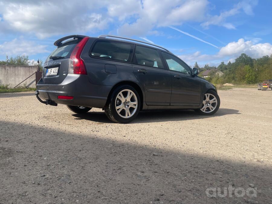 Volvo V50 1 generation [restyling]