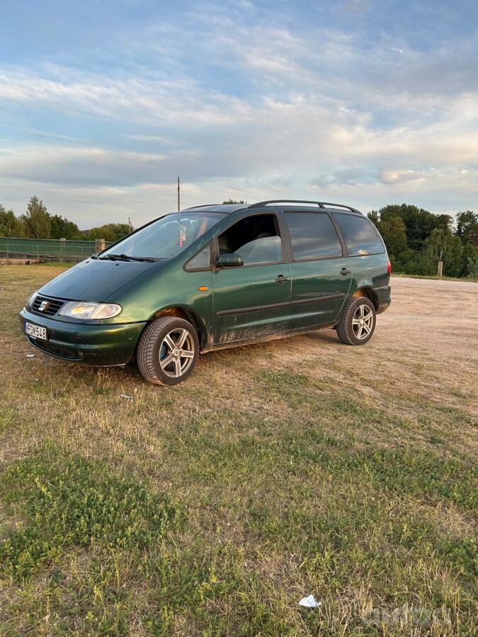SEAT Alhambra 1 generation Minivan