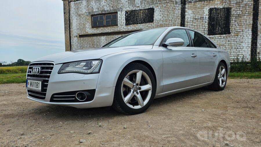Audi A8 D4/4H Sedan