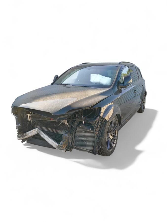 Audi Q7 4L Crossover