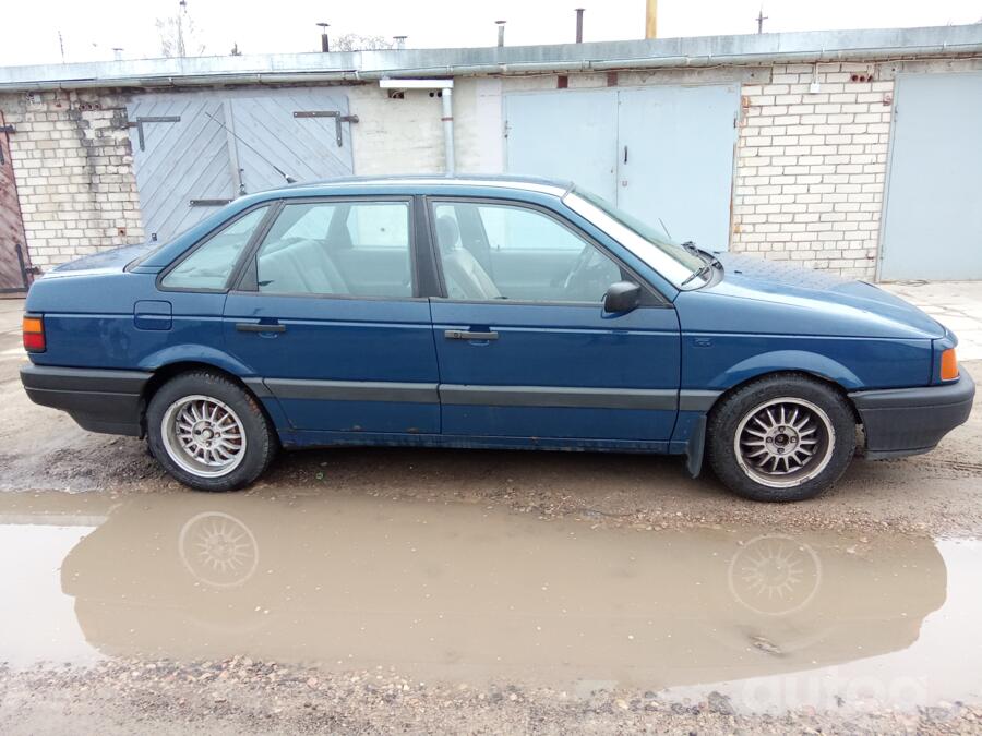 Volkswagen Passat B3 Sedan