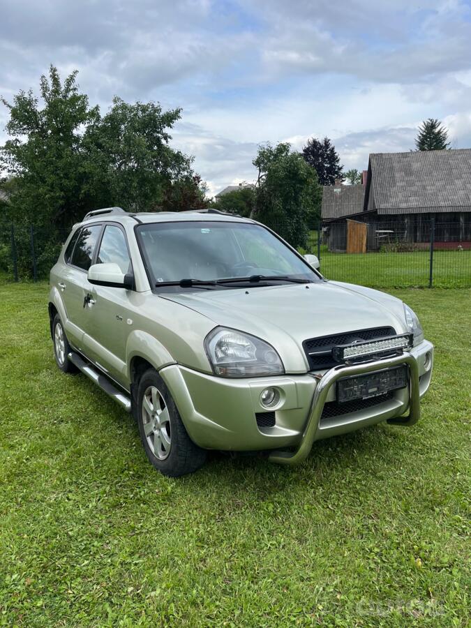 Hyundai Tucson 1 generation Crossover