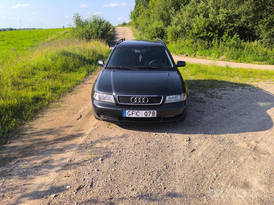 Audi A4 B5 Avant wagon 5-doors