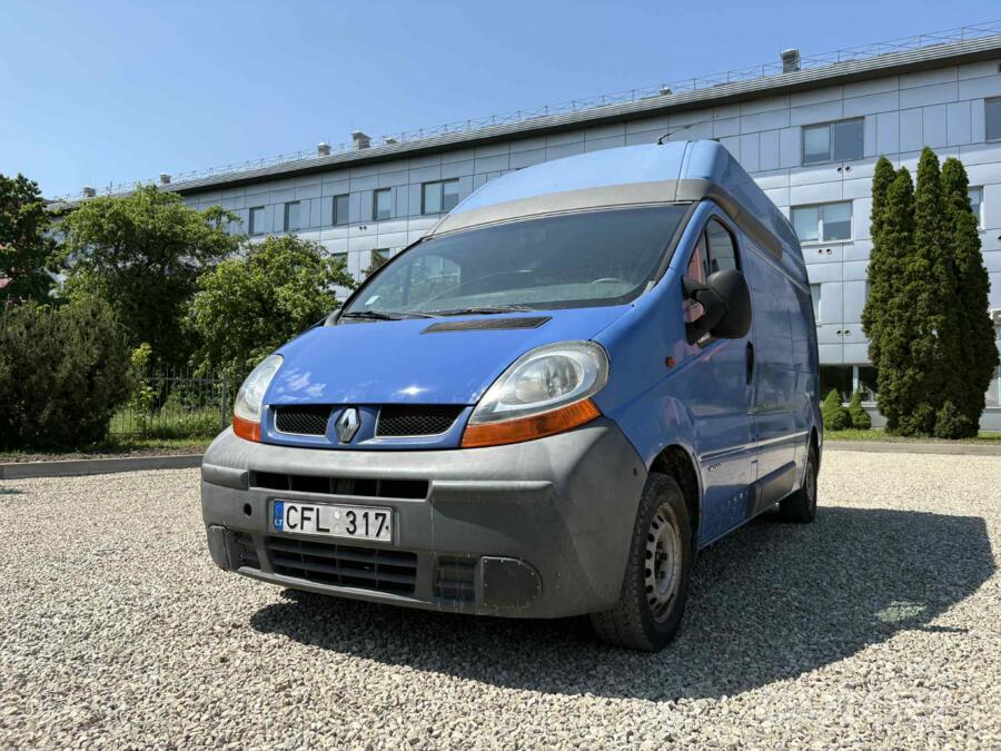 Renault Trafic 2 generation Minivan