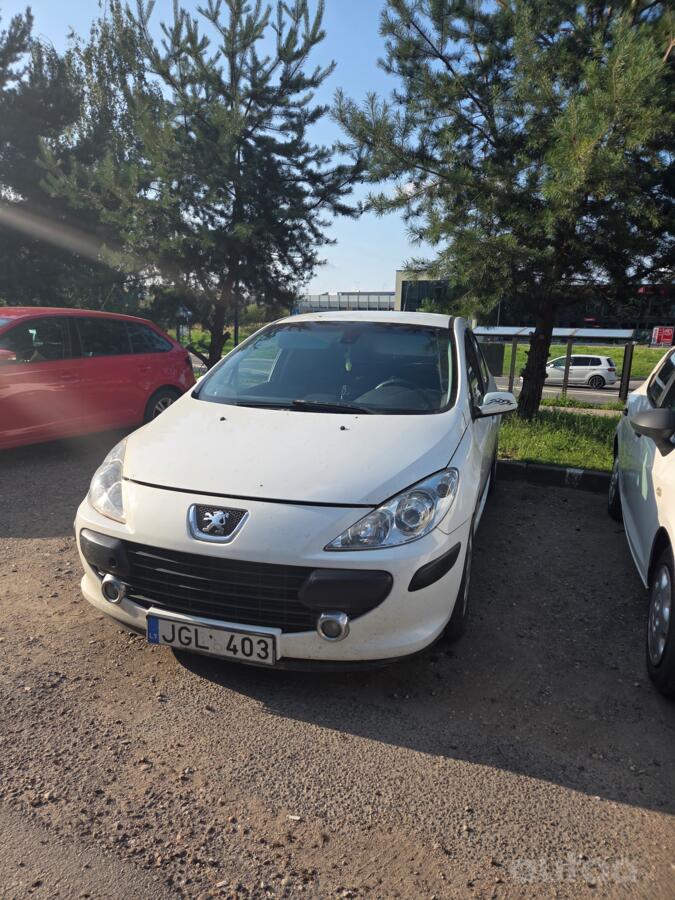 Peugeot 307 1 generation [restyling] Hatchback 5-doors