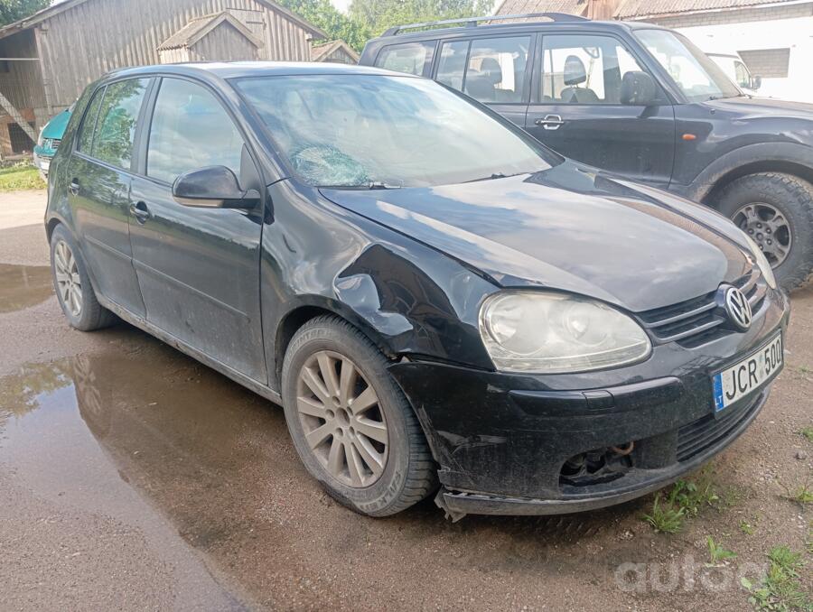 Volkswagen Golf 5 generation Hatchback 5-doors