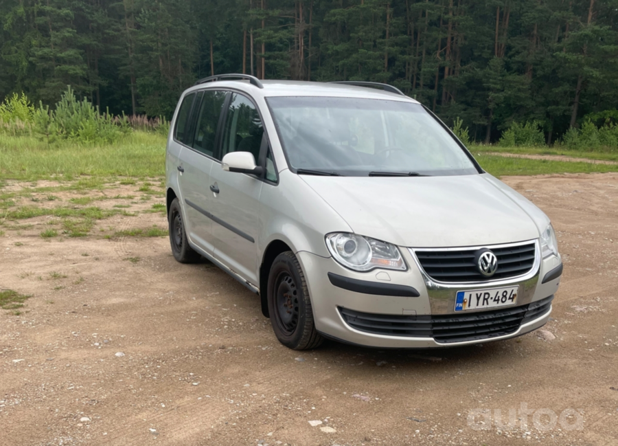 Volkswagen Touran 1 generation [restyling] Minivan 5-doors
