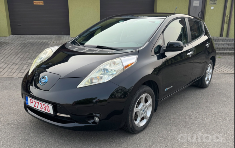 Nissan Leaf 1 generation Hatchback