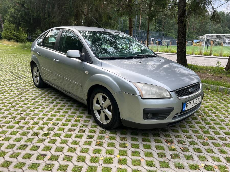 Ford Focus 2 generation Hatchback 5-doors