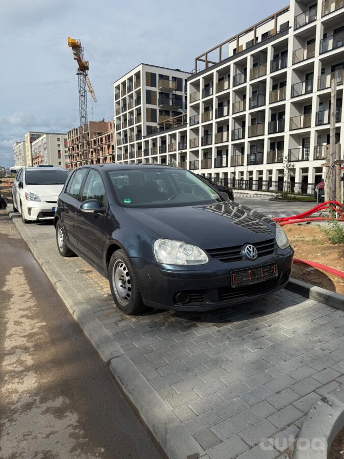 Volkswagen Golf 5 generation Hatchback 5-doors