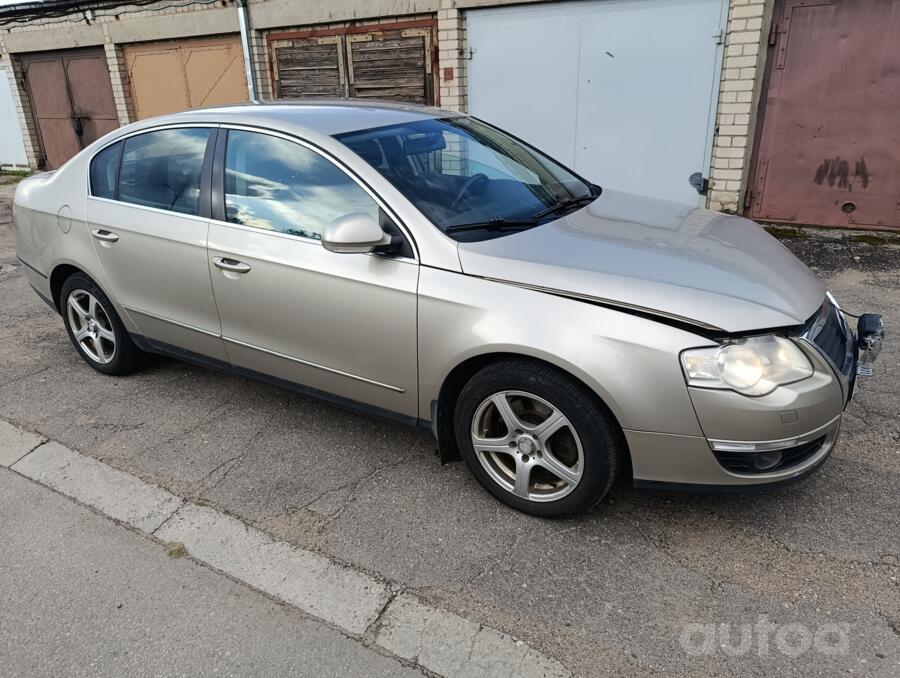 Volkswagen Passat B6 R36 Sedan 4-doors
