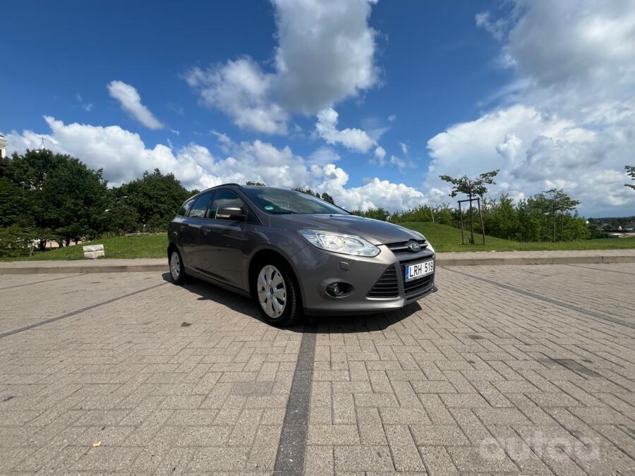 Ford Focus 3 generation wagon 5-doors