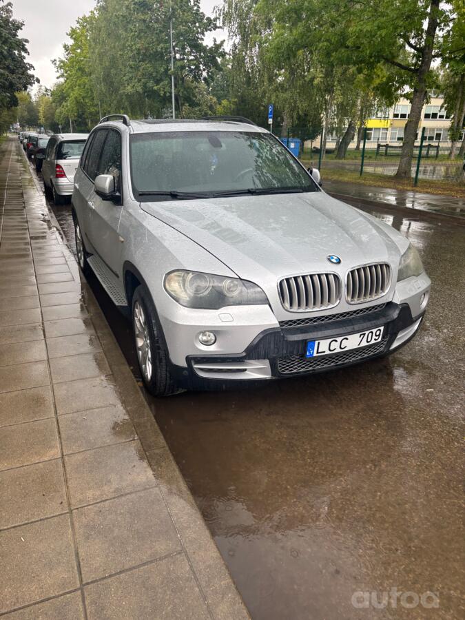 BMW X5 E70 Crossover