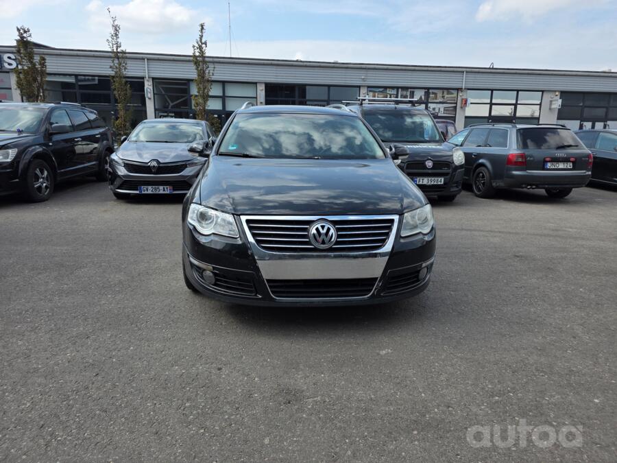 Volkswagen Passat B6 wagon 5-doors