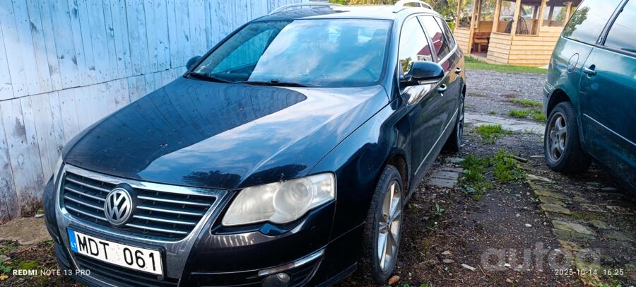 Volkswagen Passat B6 wagon 5-doors