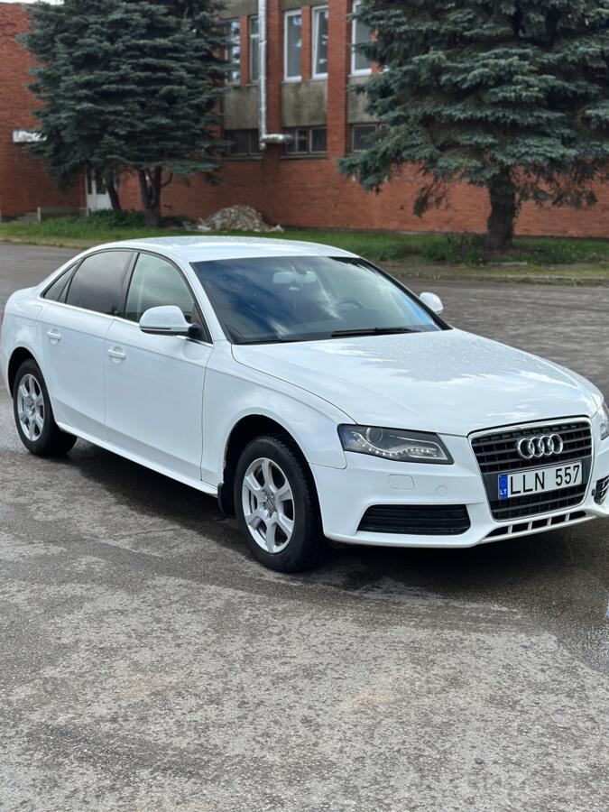 Audi A4 B8/8K Sedan 4-doors