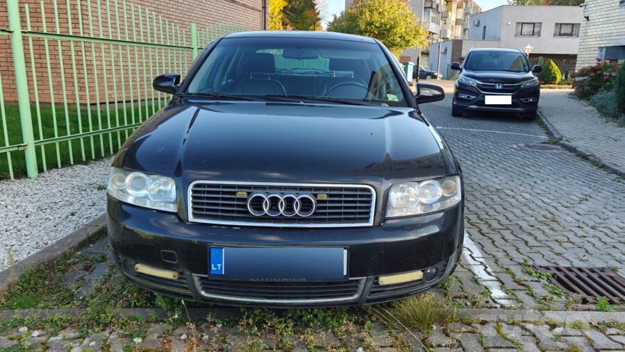 Audi A4 B6 Sedan