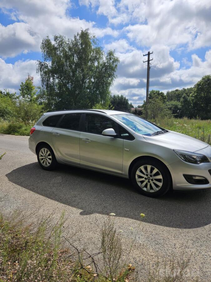 Opel Astra J [restyling] Sports Tourer wagon 5-doors